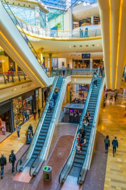 Birmingham, Birleşik Krallık, 9 Nisan 2017: iç bullring alışveriş merkezi Birmingham, Englan