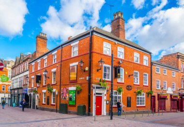 Leicester, Büyük Britanya, 10 Nisan 2017: tipik İngiliz pub Leicester, Englan