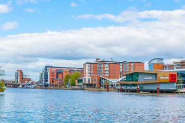 Lincoln, Birleşik Krallık, 10 Nisan 2017: Riverside Lincoln, Englan brayford havuzu