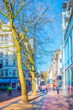 Bir alışveriş caddesi Merkez Birmingham, Englan görünümünü Birmingham, Birleşik Krallık, 9 Nisan 2017: