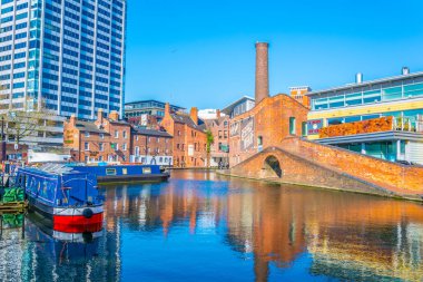 Birmingham, Birleşik Krallık, 9 Nisan 2017: tekneler regency wharf Birmingham, Englan