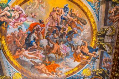 Stamford, Englan yakınındaki Burghley ev içinde bir tablo görünümünü Stamford, Birleşik Krallık, 9 Nisan 2017: