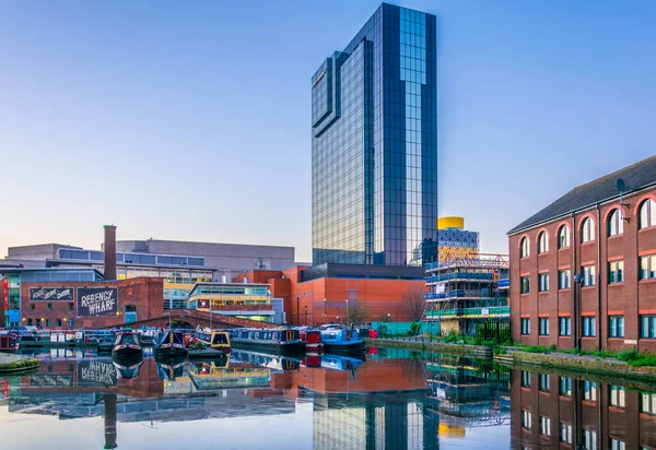 Birmingham Royaume Uni Avril 2017 Coucher Soleil Sur Les Bateaux — Photo