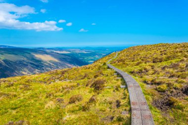 Glendalough, Irelan alt ve üst Gölü havadan görünümü