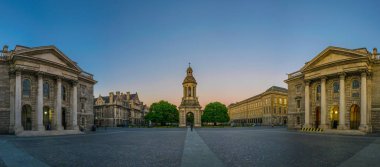 Campanile trinity college Kampüsü Dublin, irelan içinde