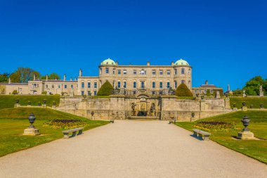 Powerscourt Estate Irelan