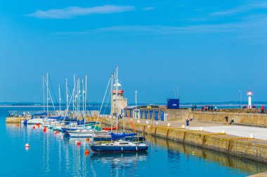 Howth, Irelan marinada görünümünü