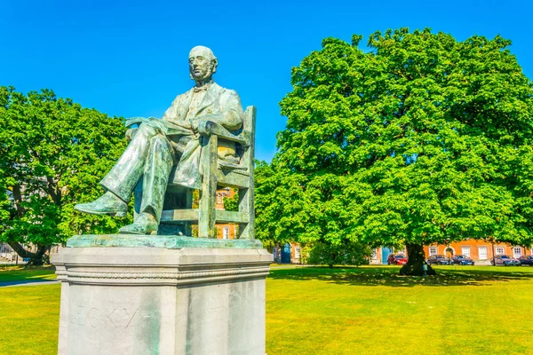Statue William Edward Hartpole Lecky Trinity College Dublin Irelan — Stock Photo, Image