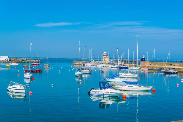 Вид Пристань Яхт Місті Howth Irelan — стокове фото