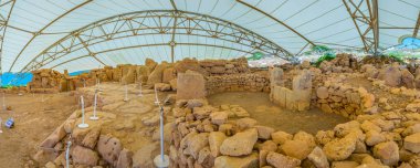 Mnajdra Neolitik tapınak Malt Tarih