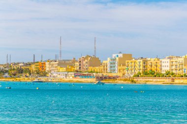 Birzebbuga, Malt bir sahil gezinti görünümünü