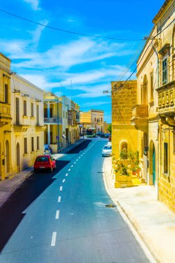 Gharb, Gozo, Malt dar bir sokakta görünümünü