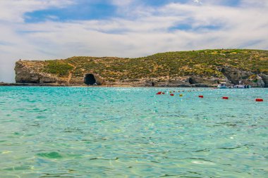 turkuaz mavi lagün Comino Adası, Malt suların