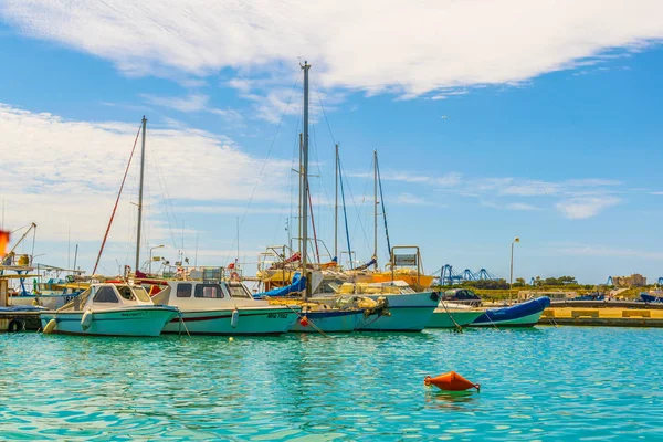 Barche Pesca Colorate Attraccano Marsaxlokk Malto — Foto Stock