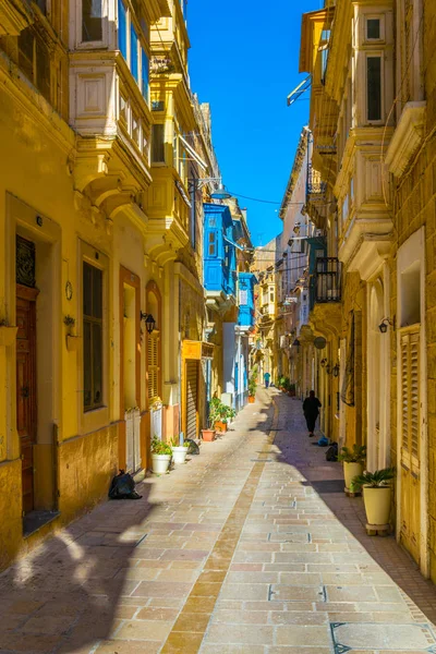 Vista Una Calle Estrecha Centro Histórico Birgu Malta — Foto de Stock