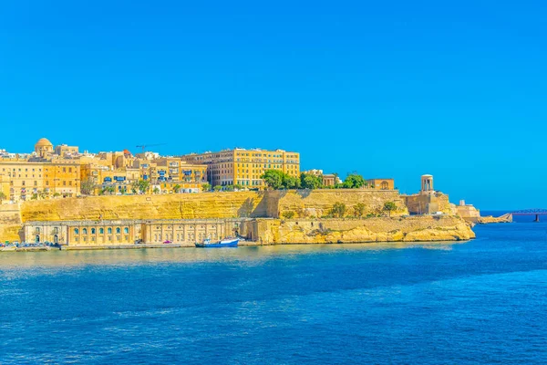 Lägre Barrakka Gardens Och Belägringen Bell Valletta Malt — Stockfoto
