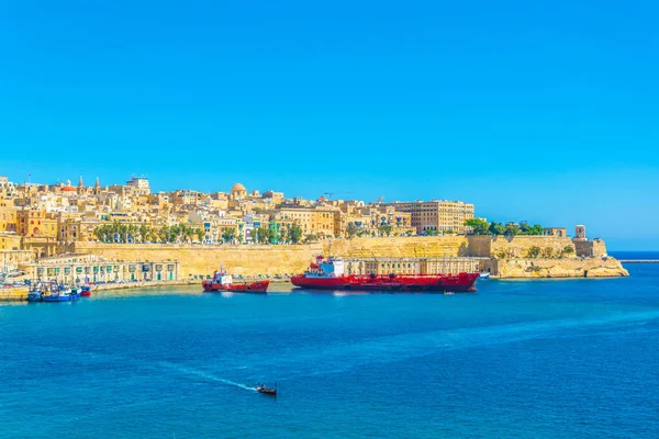 Lägre Barrakka Gardens Victoria Gate Och Belägringen Bell Valletta Malt — Stockfoto