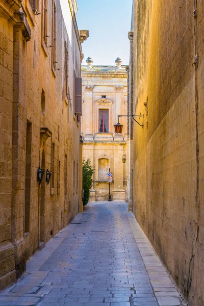 Vista Una Calle Estrecha Casco Antiguo Mdina Malta — Foto de Stock