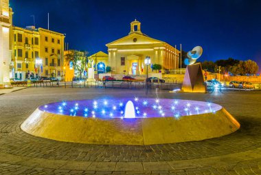 Vallett Malta borsada gece görünümü