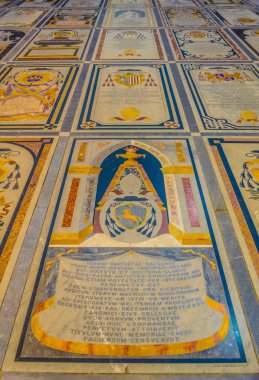 Mdina, Malta, 2 Mayıs 2017: St. Paul's Katedrali, Mdina, Malt mezarlar