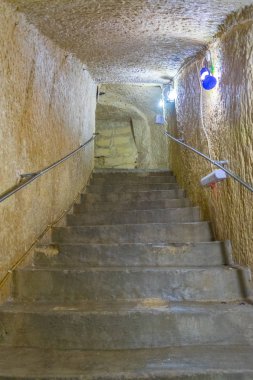 Valletta, Malta, 3 Mayıs 2017: hava saldırısı sığınağında Casa Rocca Piccola Valletta, Malt