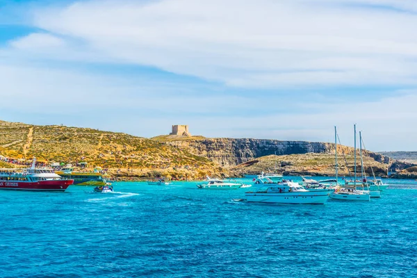 Comino Malta Maj 2017 Turistbåtar Förankring Nära Comino Island Malt — Stockfoto