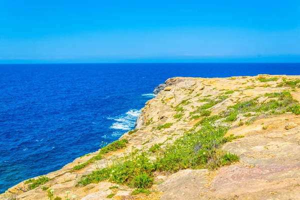 Blick Auf Die Zerklüftete Küste Von Gozo Bei Marsalforn Gozo — Stockfoto