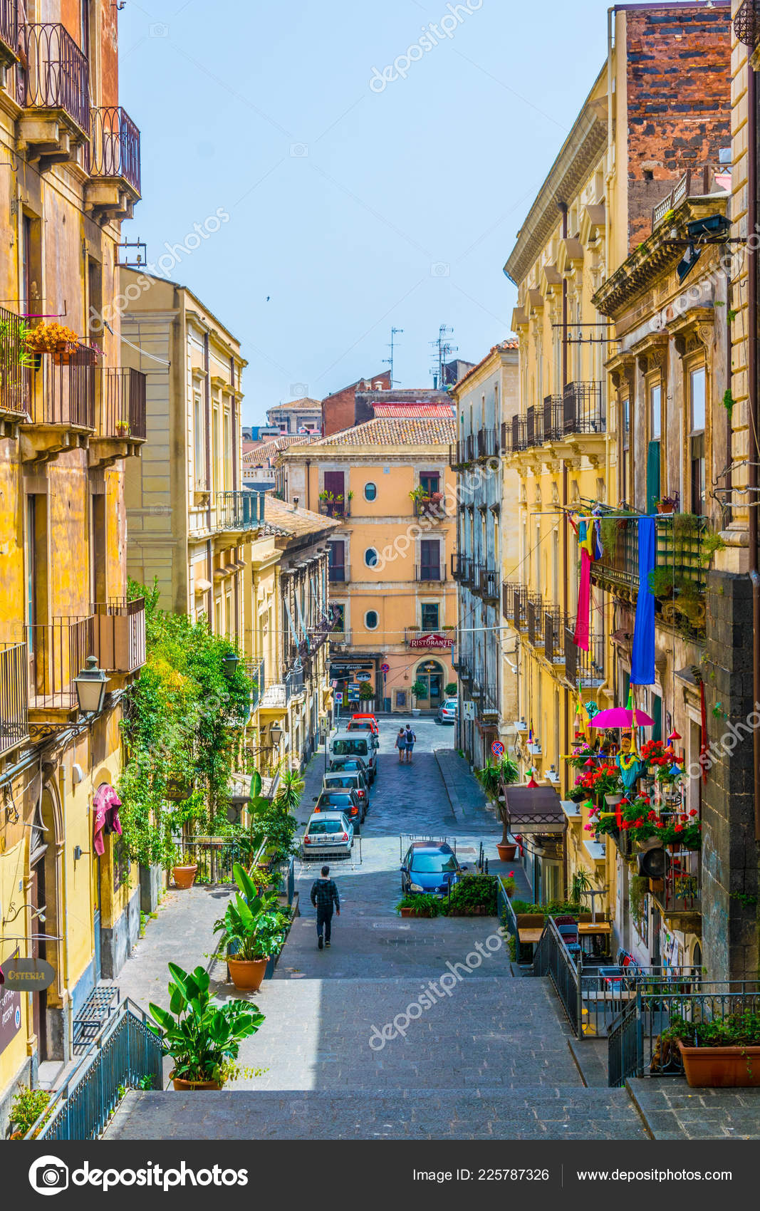 Catania Italy April 2017 View Narrow Street Catania Sicily Ital Stock Editorial Photo C Dudlajzov 225787326