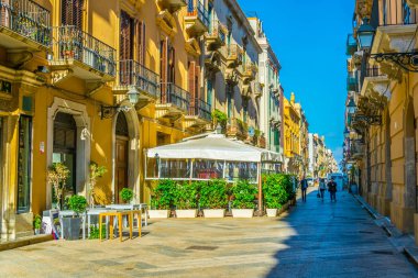 Trapani, İtalya, 21 Nisan 2017: Corso Vittorio Emanuele Trapani, Sicilya, Ital görünümünü