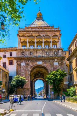 Palermo, İtalya, 23 Nisan 2017: Porta Nuova Palermo, Sicilya, Ital