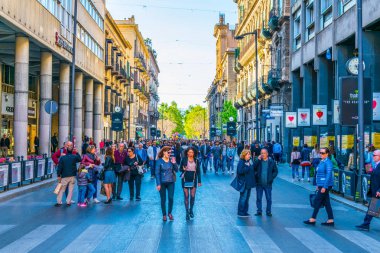 Palermo, İtalya, 23 Nisan 2017: Görünümünü bir via Palermo, Sicilya, Ital Roma