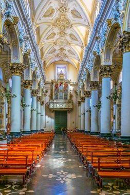 Ragusa, İtalya, 26 Nisan 2017: İç katedral Aziz Giovanni Battista Ragusa, Sicilya, Ital içinde