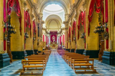 Ragusa, İtalya, 26 Nisan 2017: İç katedral aziz Ragusa, Sicilya, Ital Giorgio