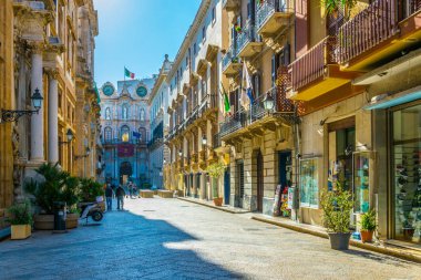 Corso Vittorio Emanuele Trapani, Sicilya, Ital görünümünü