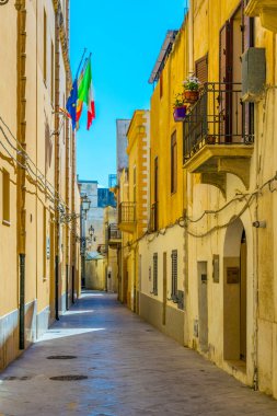 Marsala, Sicilya, Ital dar bir sokakta görünümünü