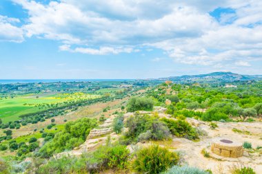 Concordia tapınak tapınak Sicilya, Ital bölgesindeki Agrigento yakınlarında vadisinde görünümünü