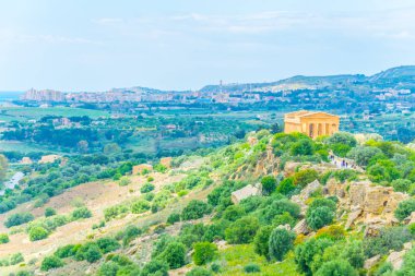 Concordia tapınak tapınak Sicilya, Ital bölgesindeki Agrigento yakınlarında vadisinde görünümünü