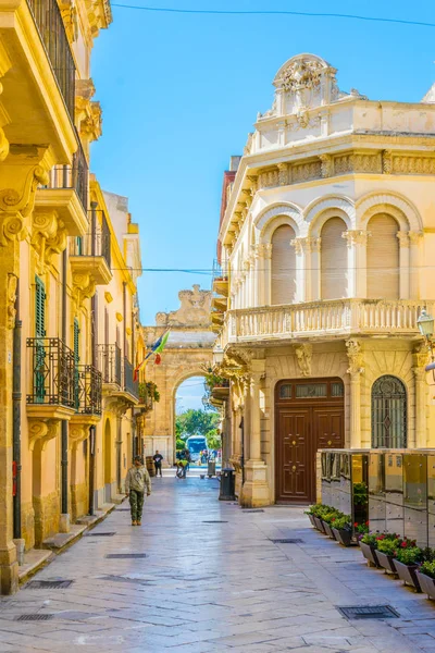Порта Нуова Сицилийском Городе Марсала Итал — стоковое фото