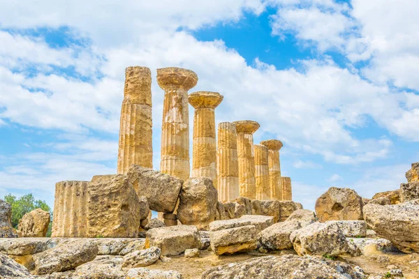 Nézd Hercules Temploma Templomok Völgyétől Agrigento Szicíliában Ital Közelében Romjai — Stock Fotó