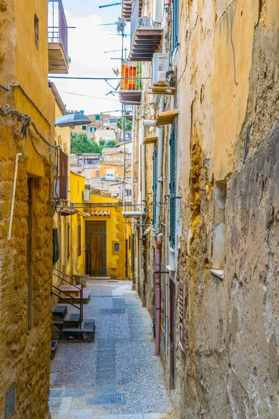 Vista Una Calle Estrecha Ciudad Histórica Agrigento Sicilia Ital — Foto de Stock