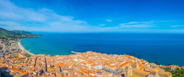 Sicilya kasaba cefalu, Ital havadan görünümü