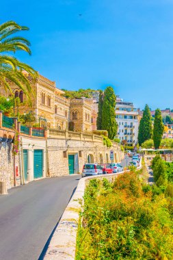Bir gezinti görünümünü Taormina kasabanın Sicilya olarak