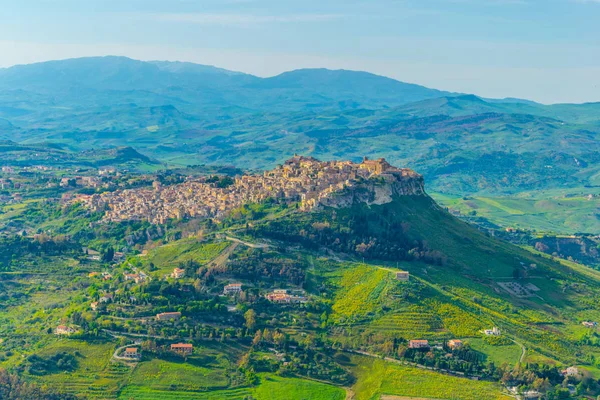Вид Деревню Калашибец Центральной Сицилии Италия — стоковое фото