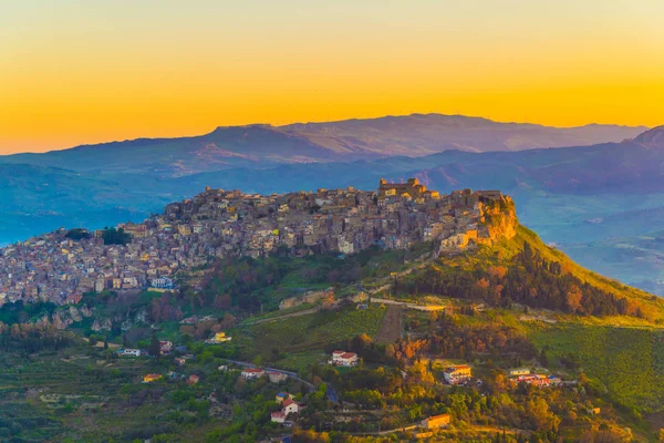 Vue Lever Soleil Sur Village Calascibetta Dans Centre Sicile Italie — Photo