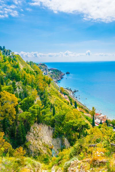 Luftaufnahme Der Küste Der Nähe Der Sizilianischen Stadt Taormina Ital — Stockfoto