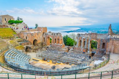 Sicilya 'da Teatro Antico di Taormina, İtal