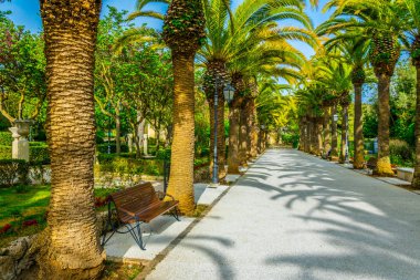 Ragusa, Sicilya, Ital Ibleo bahçelerde