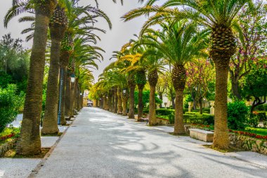 Ragusa, Sicilya, Ital Ibleo bahçelerde