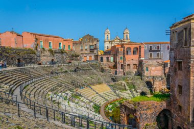 Catania, Sicilya, Ital antik Roma Tiyatrosu görünümünü