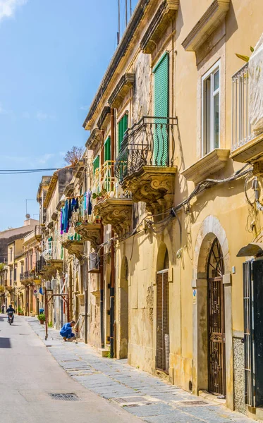 Vue Une Rue Étroite Syracuse Sicile Ital — Photo